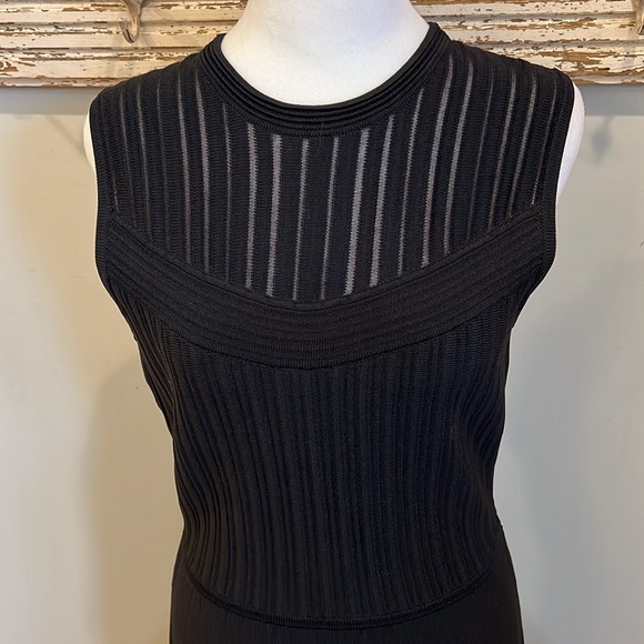 Reiss NWT Clem Sheer Stripe Knitted Dress size M - Picture 6 of 13